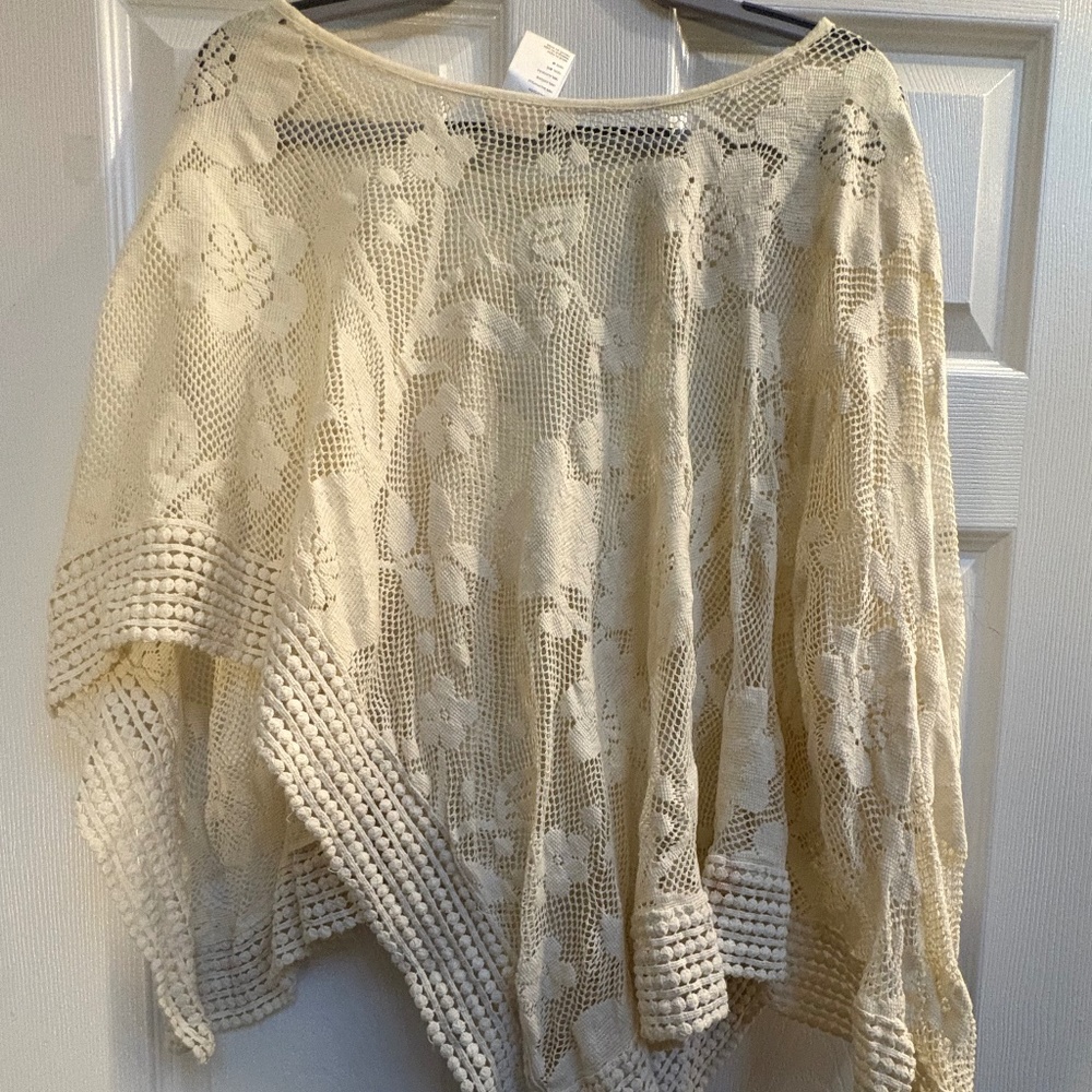 Free People Lace Poncho/Cover Up - Picture 3 of 4